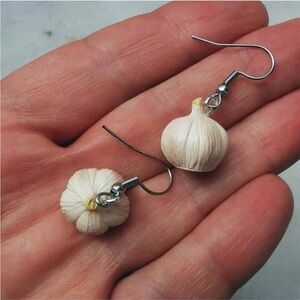 Garlic Bulb Earrings, Funny Garlic-Shaped Earrings, Simulated Vegetable Earrings